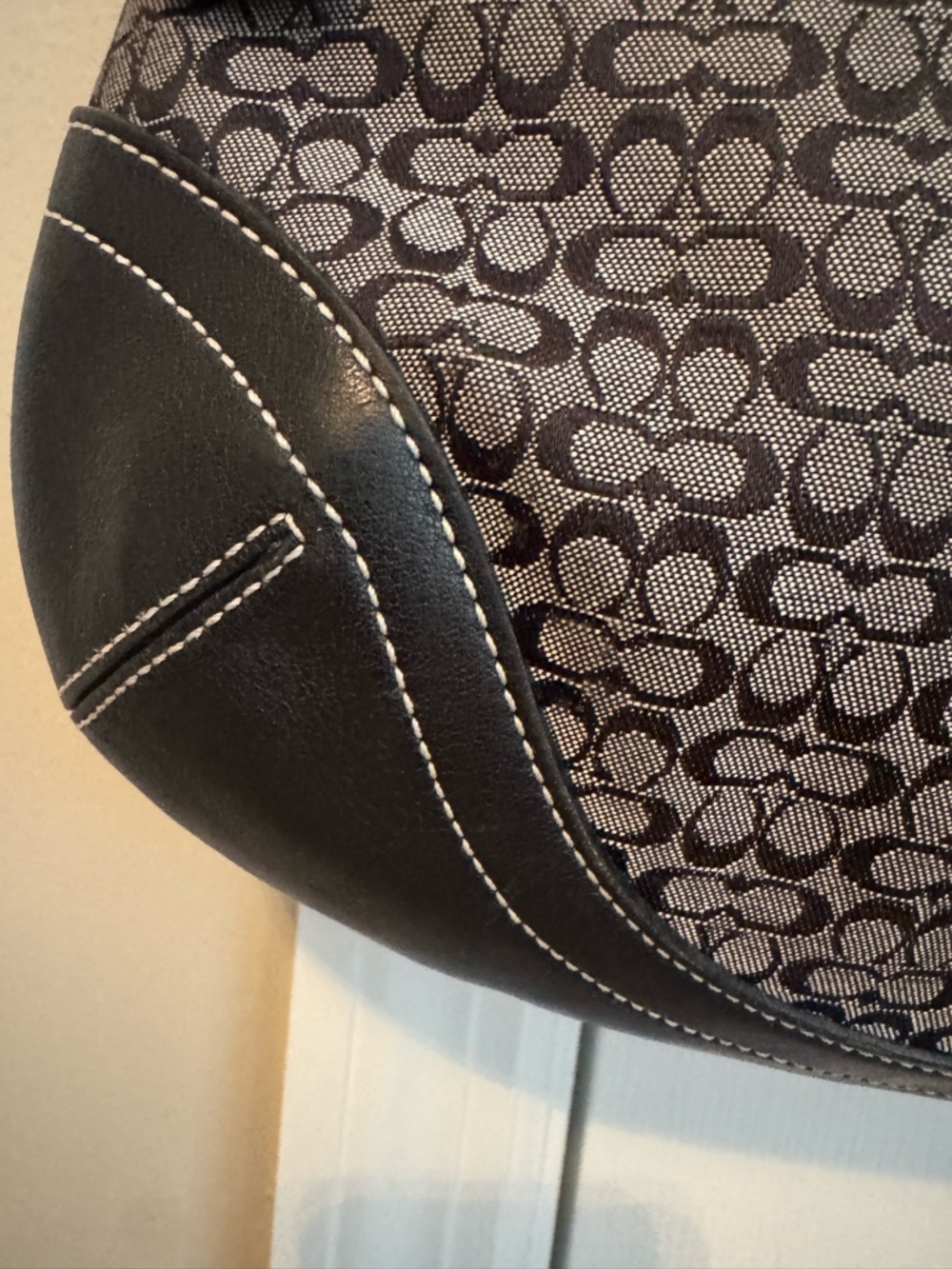 SOLD! Do not purchase! Black and Gray Coach Soho Shouder bag - Picture 5 of 12